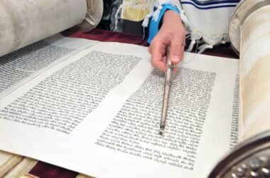 What-Is-Daily-Gemara-Study-An-Introduction-to-its-Purpose-and-Practice