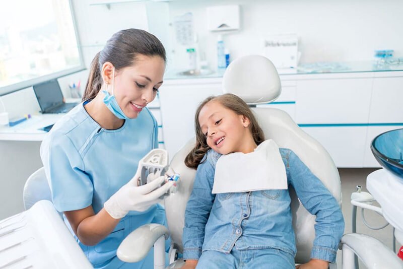 What Every Patient Should Consider When Choosing an Orthodontist in Surrey