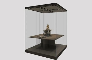 Modern Display Solutions for Museums