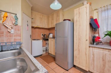 How to Keep Your Kitchen and Pantry Safe From Contamination